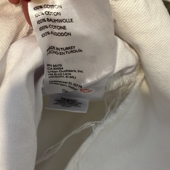 NWT Free People Button Fly distressed Shorts - Picture 7 of 7